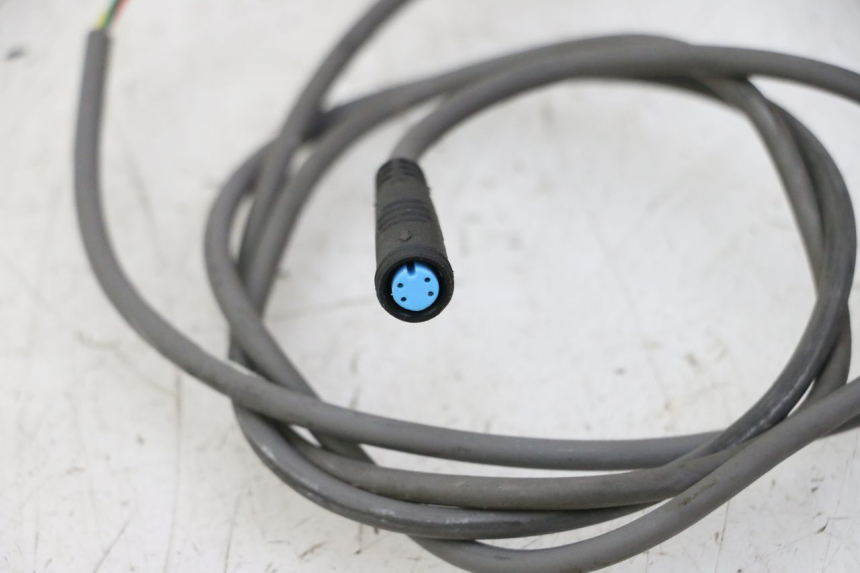 photo de FAIXA DE CABOS XIAOMI MI PRO 2 1 - Ampliação técnica