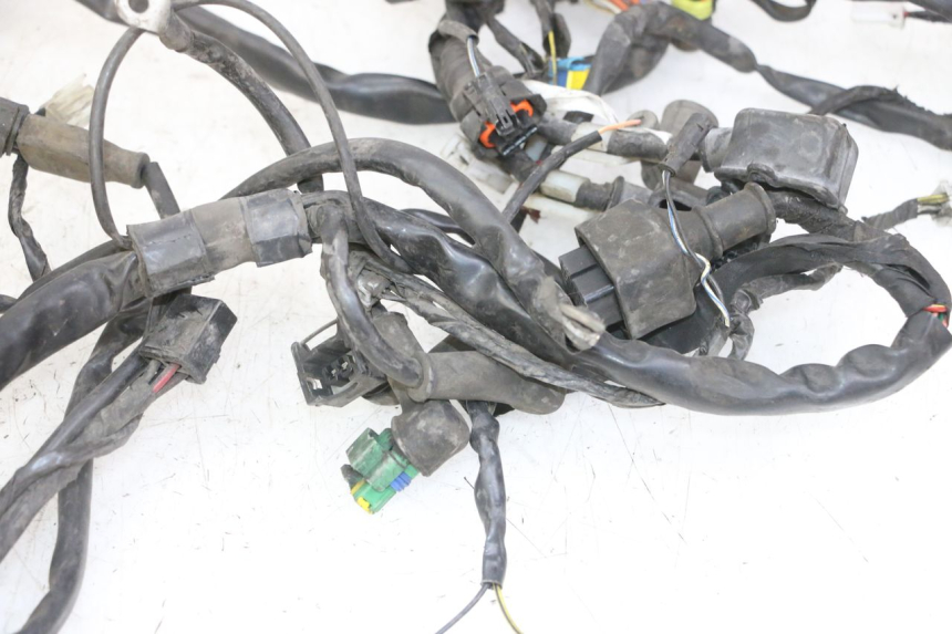 photo de FAIXA DE CABOS PIAGGIO MP3 LT 400 (2007 - 2012) - Vista de perto