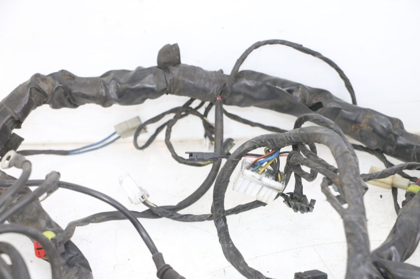 photo de FAIXA DE CABOS PIAGGIO MP3 LT 400 (2007 - 2012) - Inspeção visual