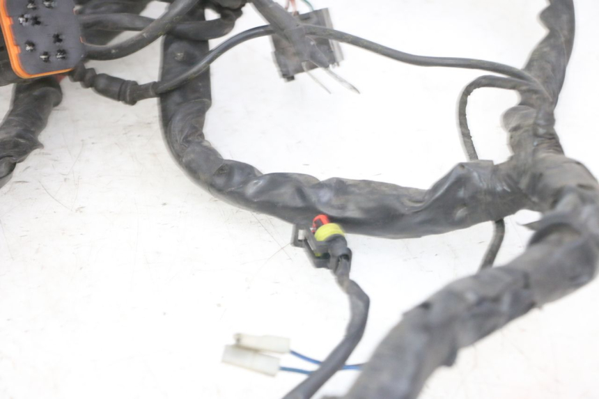 photo de FAIXA DE CABOS PIAGGIO MP3 LT 400 (2007 - 2012) - Vista geral