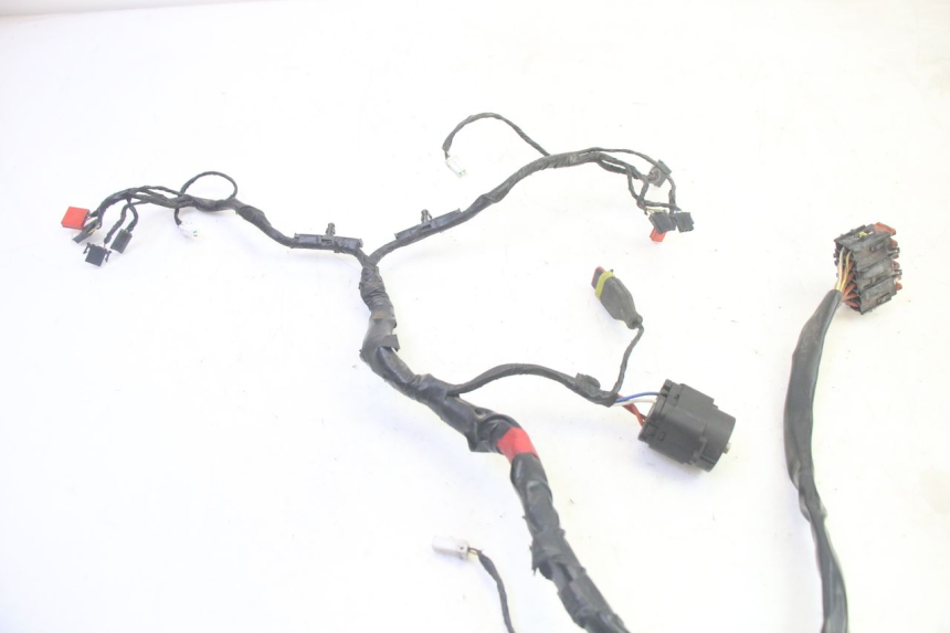 photo de FAIXA DE CABOS PIAGGIO MP3 LT 400 (2007 - 2012) - Detalhe da peça