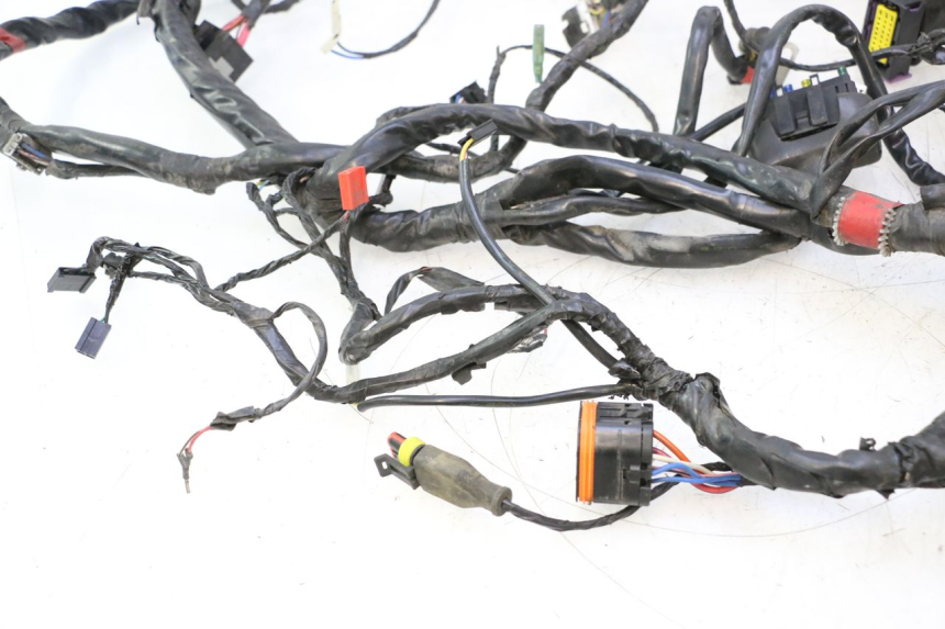 photo de FAIXA DE CABOS PIAGGIO MP3 LT 300 (2010 - 2016) - Imagem adicional
