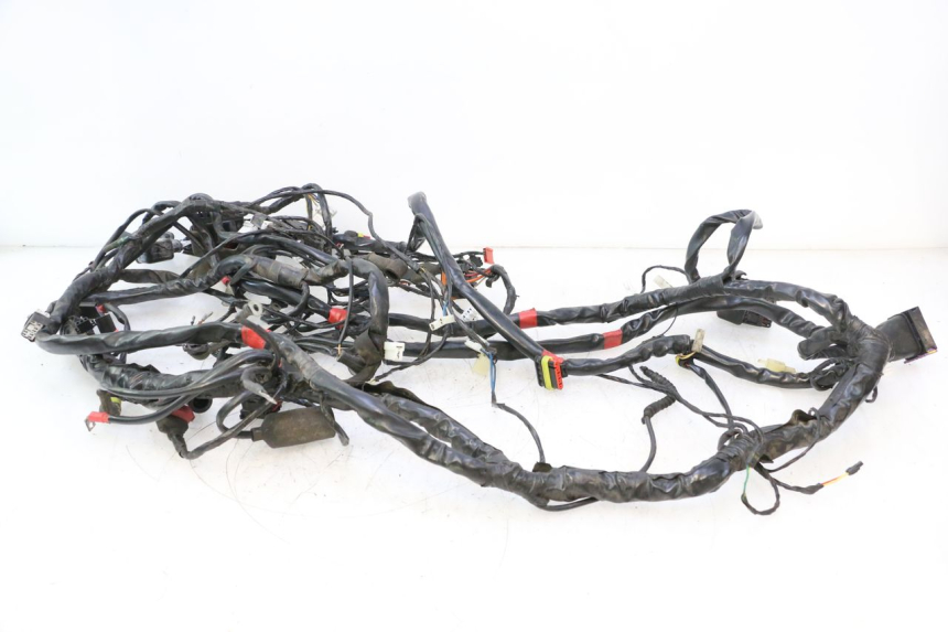 photo de FAIXA DE CABOS PIAGGIO MP3 LT 400 (2007 - 2012) - Detalhe da peça
