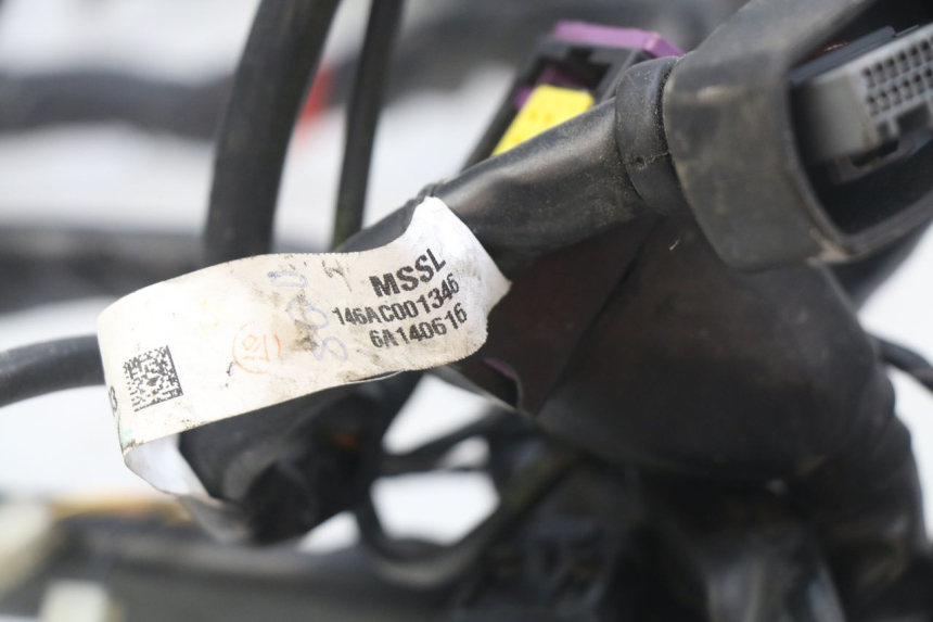 photo de FAIXA DE CABOS PIAGGIO MP3 500 (2014 - 2017) - Pontos de fixação