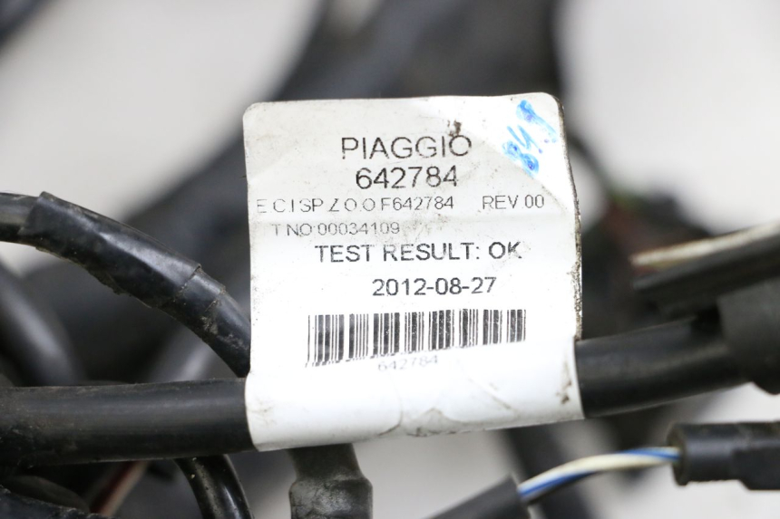 photo de FAIXA DE CABOS PIAGGIO MP3 500 (2011 - 2015) - Detalhe da peça