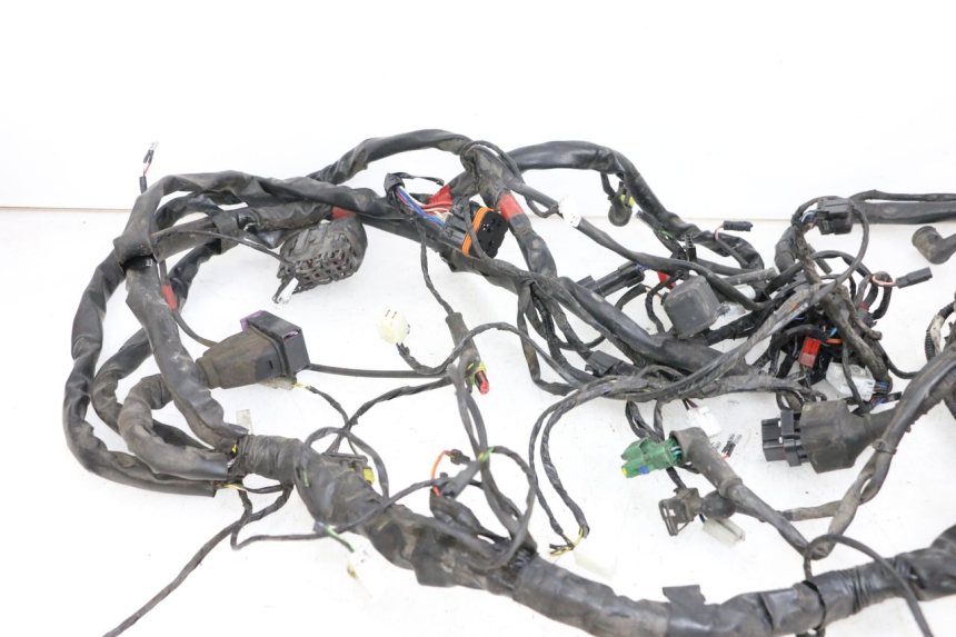 photo de FAIXA DE CABOS PIAGGIO MP3 500 (2011 - 2015) - Ampliação técnica