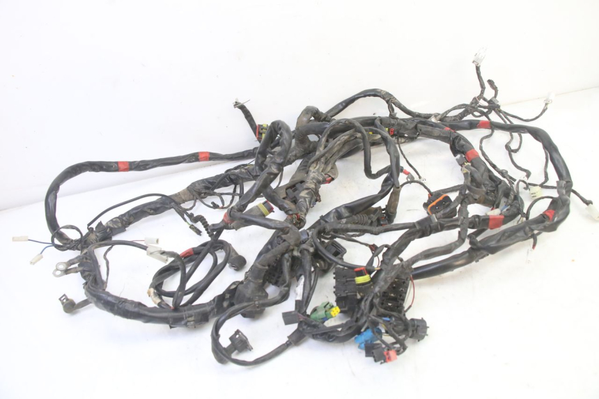 photo de FAIXA DE CABOS PIAGGIO MP3 RL 250 (2006 - 2010) - Vista principal