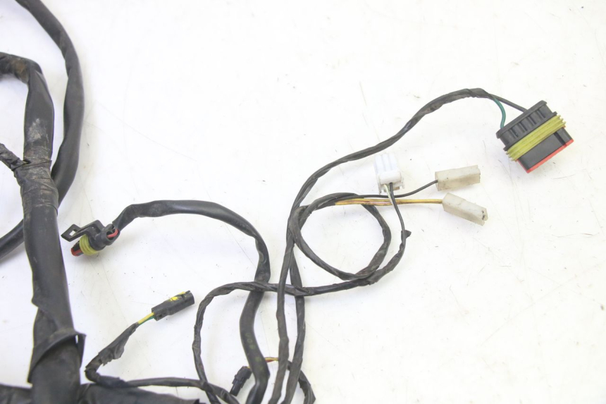 photo de FAIXA DE CABOS PIAGGIO MP3 RL 250 (2006 - 2010) - Vista geral