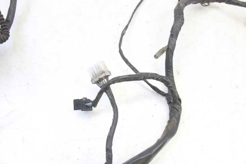 photo de FAIXA DE CABOS PIAGGIO MP3 RL 250 (2006 - 2010) - Estado da superfície