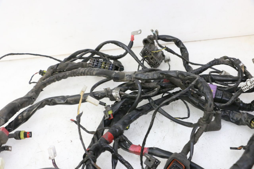 photo de FAIXA DE CABOS PIAGGIO MP3 500 (2011 - 2015) - Zoom do estado de desgaste