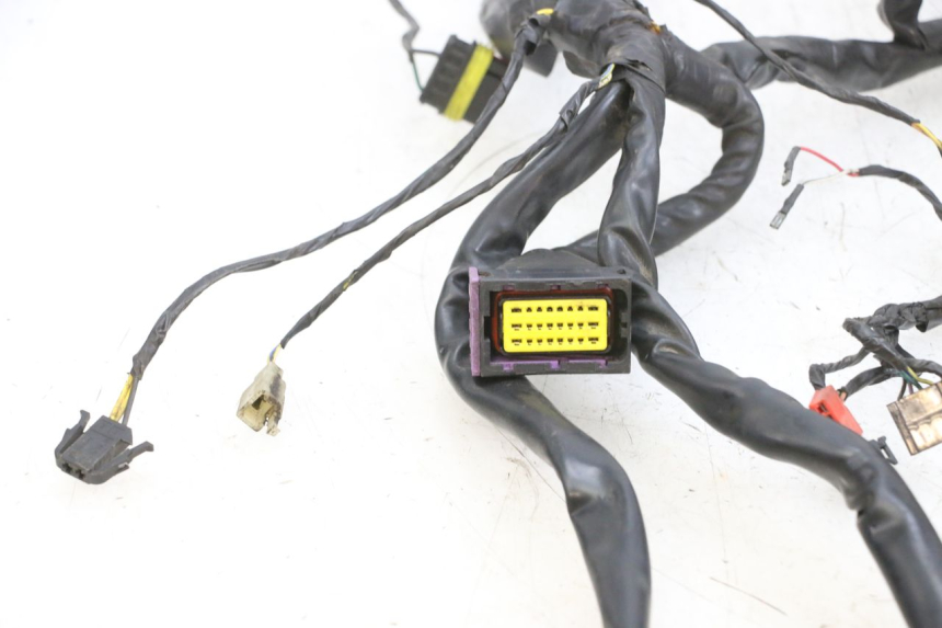 photo de FAIXA DE CABOS PIAGGIO MP3 RL 250 (2006 - 2010) - Peça verificada