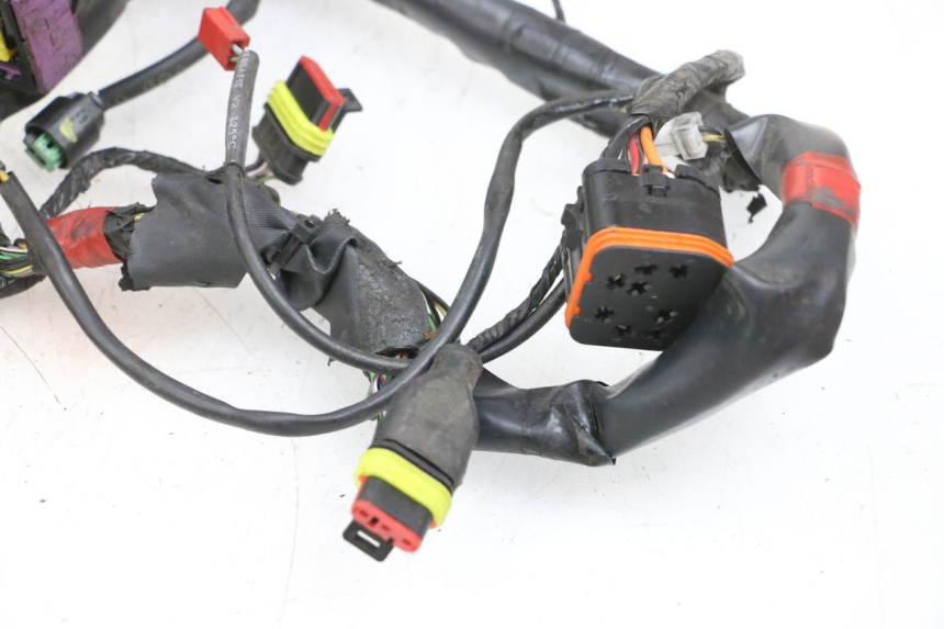 photo de FAIXA DE CABOS PIAGGIO MP3 500 (2016 - 2018) - Vista do produto