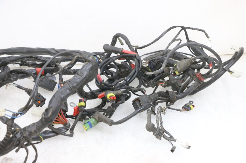 photo de FAIXA DE CABOS PIAGGIO MP3 RL 250 (2006 - 2010) - Detalhe da peça