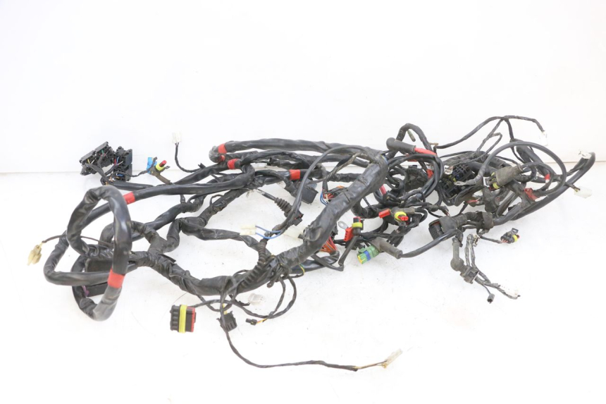 photo de FAIXA DE CABOS PIAGGIO MP3 RL 250 (2006 - 2010) - Ampliação técnica