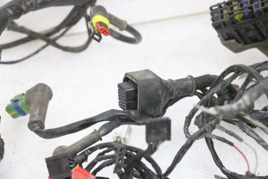 photo de FAIXA DE CABOS PIAGGIO MP3 RL 250 (2006 - 2010) - Vista geral