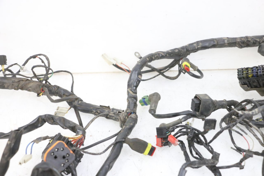 photo de FAIXA DE CABOS PIAGGIO MP3 RL 250 (2006 - 2010) - Estado da superfície
