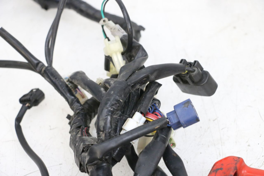 photo de FAIXA DE CABOS YAMAHA MT-07 MT07 ABS 700 (2018 - 2020) - Outro ângulo de visão