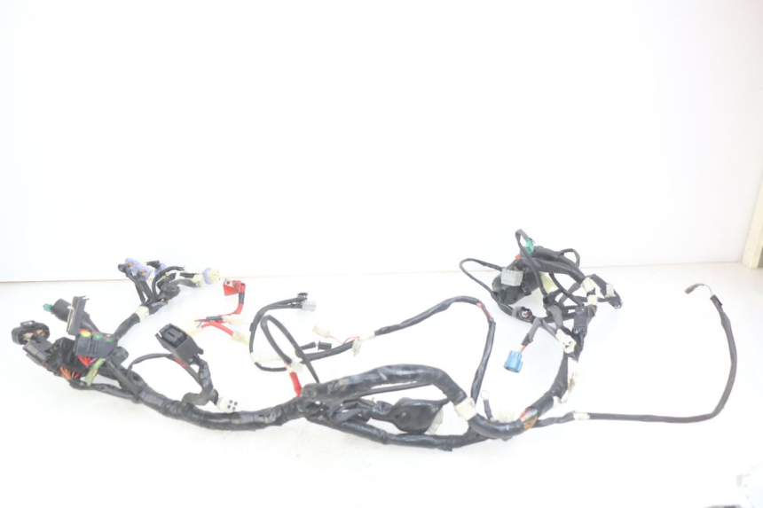 photo de FAIXA DE CABOS YAMAHA MT ABS 125 (2014 - 2018) - Pontos de fixação