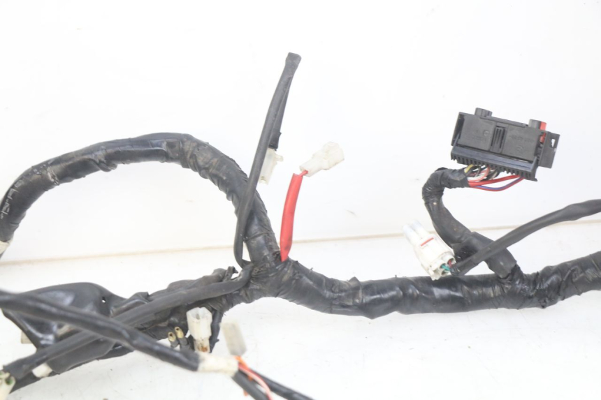 photo de FAIXA DE CABOS YAMAHA MT ABS 125 (2014 - 2018) - Marcações e referências