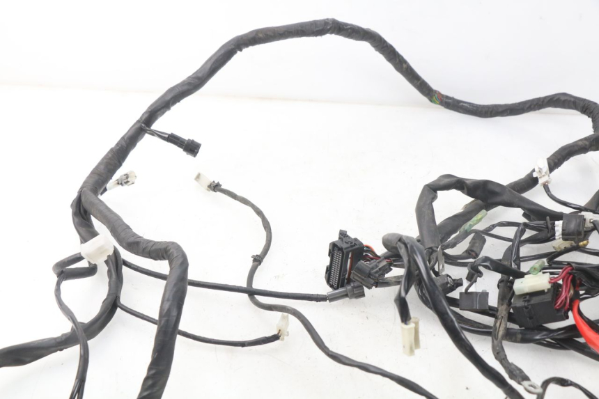 photo de FAIXA DE CABOS MBK MW TRYPTIK 125 (2017 - 2022) - Ampliação técnica