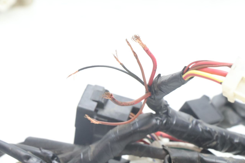 photo de FAIXA YAMAHA N-MAX NMAX 125 (2021 - 2024) - Ampliação técnica