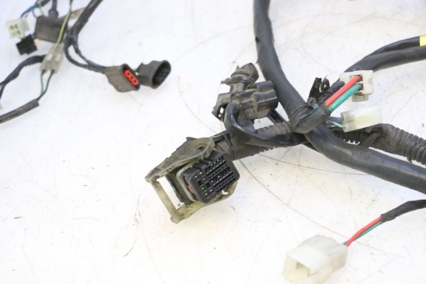 photo de FAIXA DE CABOS KYMCO LIKE 4T 50 (2019 - 2025) - Pontos de fixação