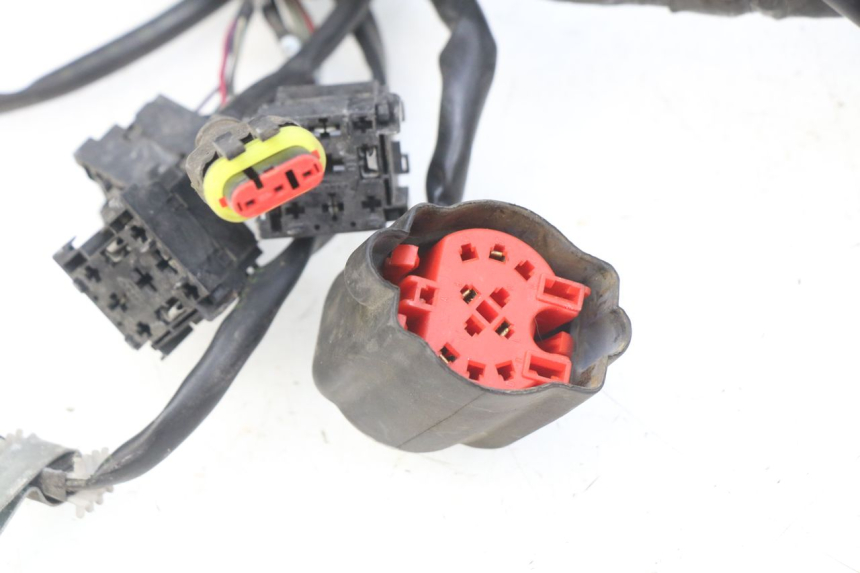 photo de FAIXA DE CABOS GILERA NEXUS 125 (2009 - 2013) - Outro ângulo de visão
