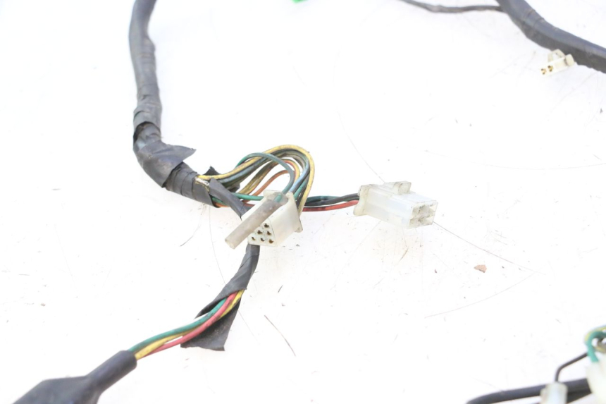 photo de FAIXA DE CABOS SYM ORBIT 2 4T 50 (2008 - 2017) - Pontos de fixação