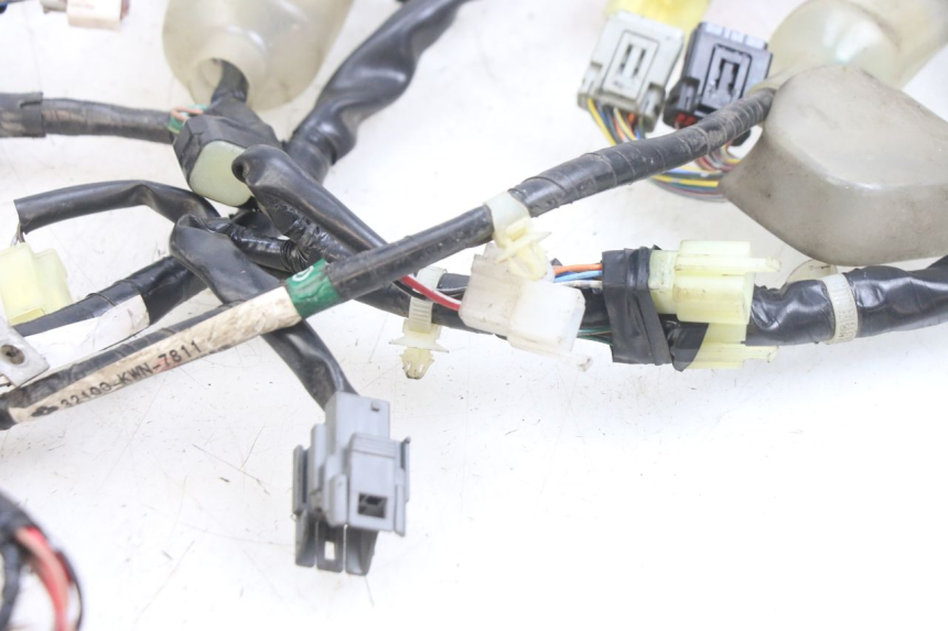 photo de FAIXA DE CABOS HONDA PCX (JF47) 125 (2012 - 2013) - Ampliação técnica