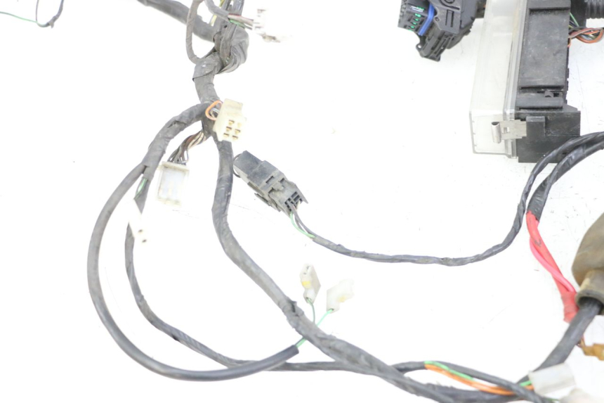 photo de FAIXA DE CABOS PEUGEOT CITYSTAR 125 (2011 - 2017) - Estado da superfície