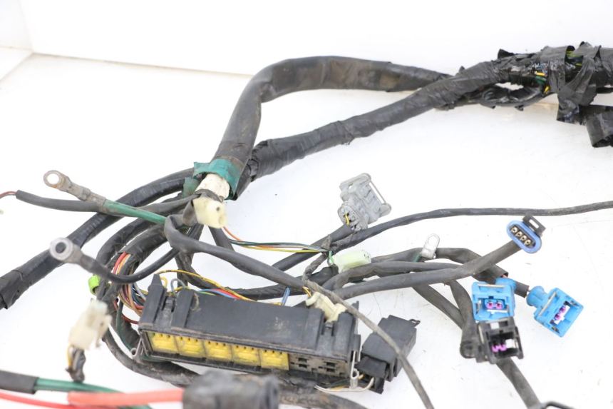 photo de FAIXA DE CABOS PEUGEOT SATELIS COMPRESSOR K15 125 (2006 - 2009) - Ampliação dos componentes