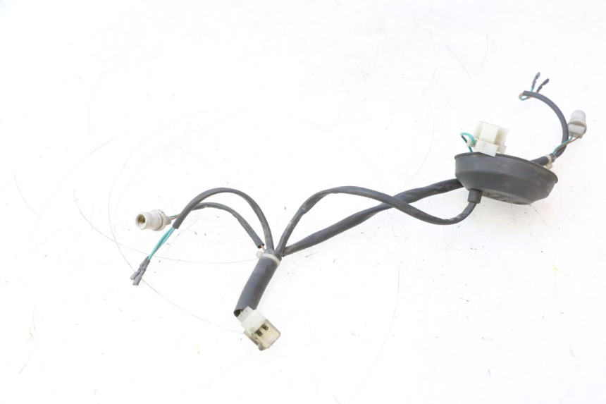 photo de FAROLAMENTO COMPLETO PEUGEOT ELYSTAR 50 (2002 - 2014) - Detalhe da peça