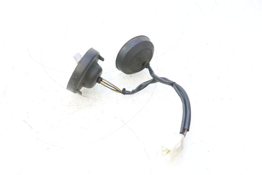 photo de FAIXA DE CABOS DO FAROL GILERA GP 800 (2007 - 2013) - Zoom do estado de desgaste