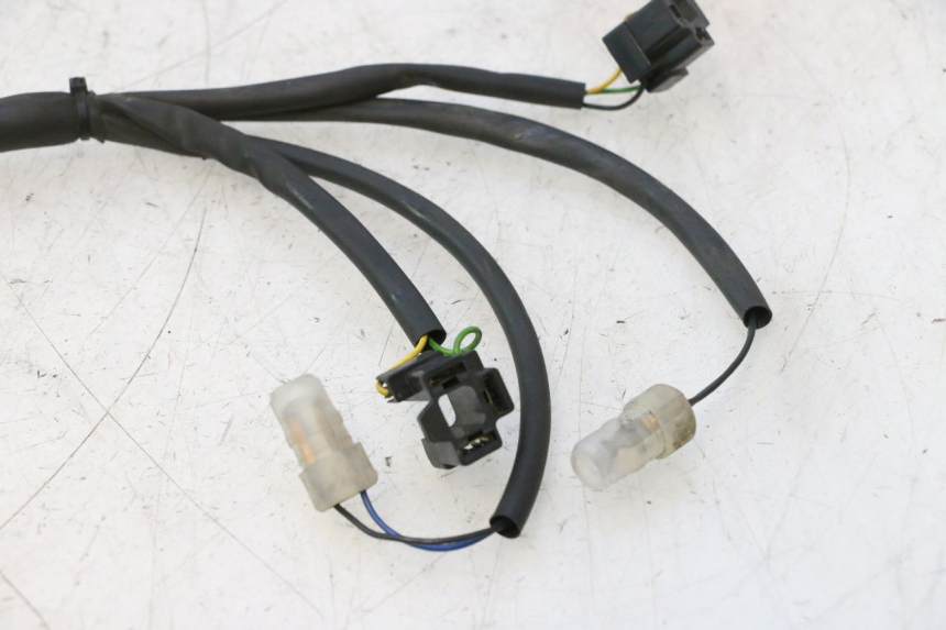 photo de FAROL FIO ELÉTRICO YAMAHA XMAX X-MAX 125 (2006 - 2009) - Ampliação técnica