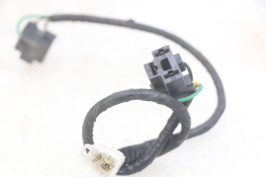 photo de FAROLAGEM COMPLETA YAMAHA YP MAJESTY 400 (2004 - 2008) - Zoom do estado de desgaste