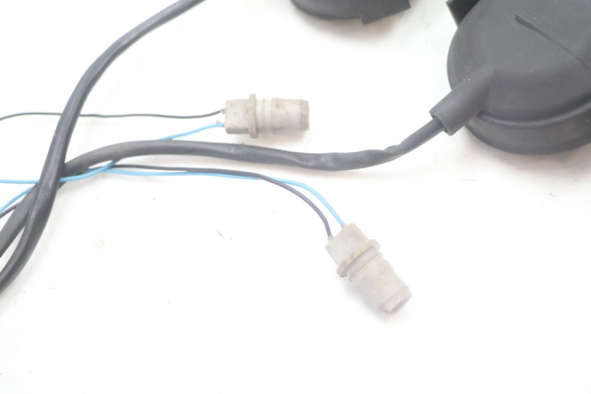 photo de FAIXA DE FIOS DO FAROL YAMAHA YP MAJESTY 125 (2007 - 2010) - Vista geral