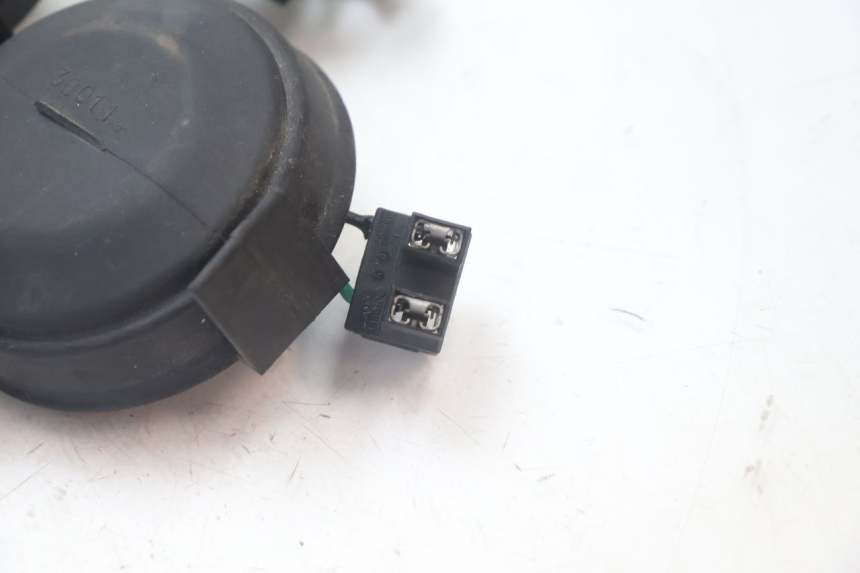 photo de FAIXA DE FIOS DO FAROL YAMAHA YP MAJESTY 125 (2007 - 2010) - Estado da superfície
