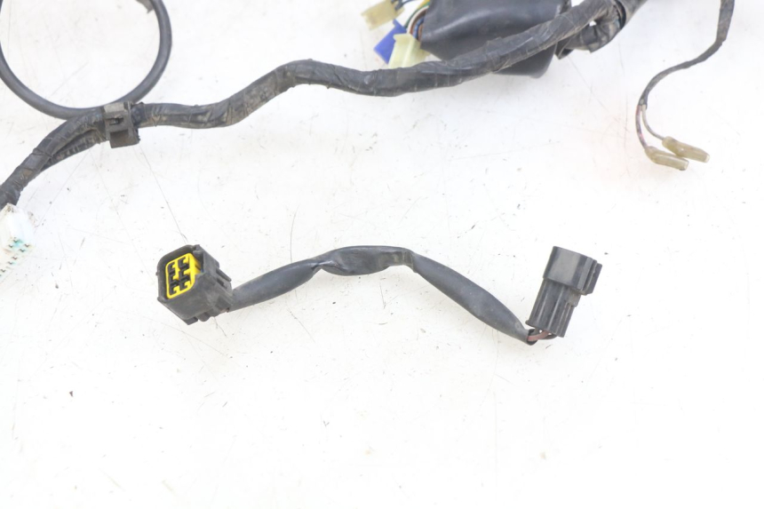 photo de FAROLAGEM COMPLETA YAMAHA YZF R THUNDERCAT 600 (1996 - 2003) - Ampliação técnica