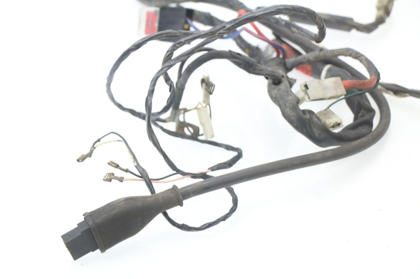 photo de FAIXA DE CABOS PIAGGIO LIBERTY 2T 50 (2004 - 2008) - Detalhes característicos