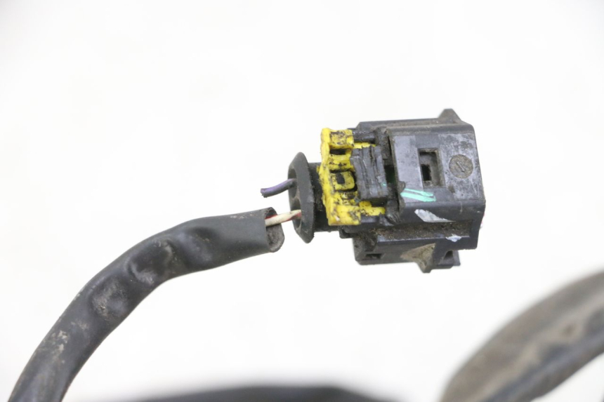 photo de FAIXA DE CABOS PIAGGIO LIBERTY IGET 4T 50 (2021 - 2025) - Zoom do estado de desgaste