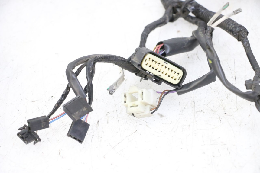 photo de FAIXA DE CABOS PIAGGIO LIBERTY IGET 4T 50 (2021 - 2025) - Pontos de fixação