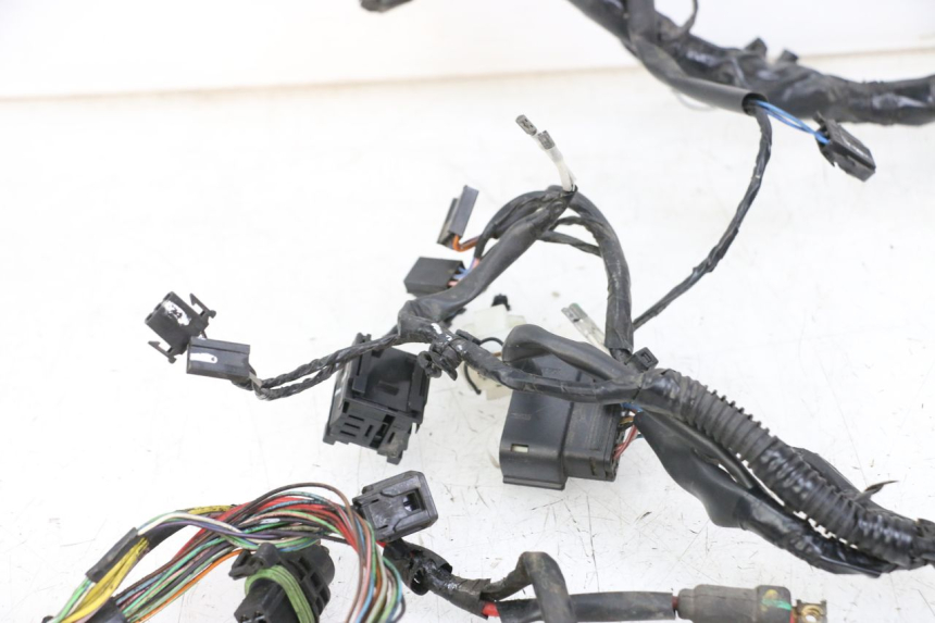 photo de FAIXA DE CABOS PIAGGIO LIBERTY IGET 4T 50 (2021 - 2025) - Peça verificada
