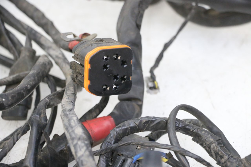 photo de FAIXA DE CABOS PIAGGIO MP3 125 (2006 - 2014) - Estrutura - ampliação