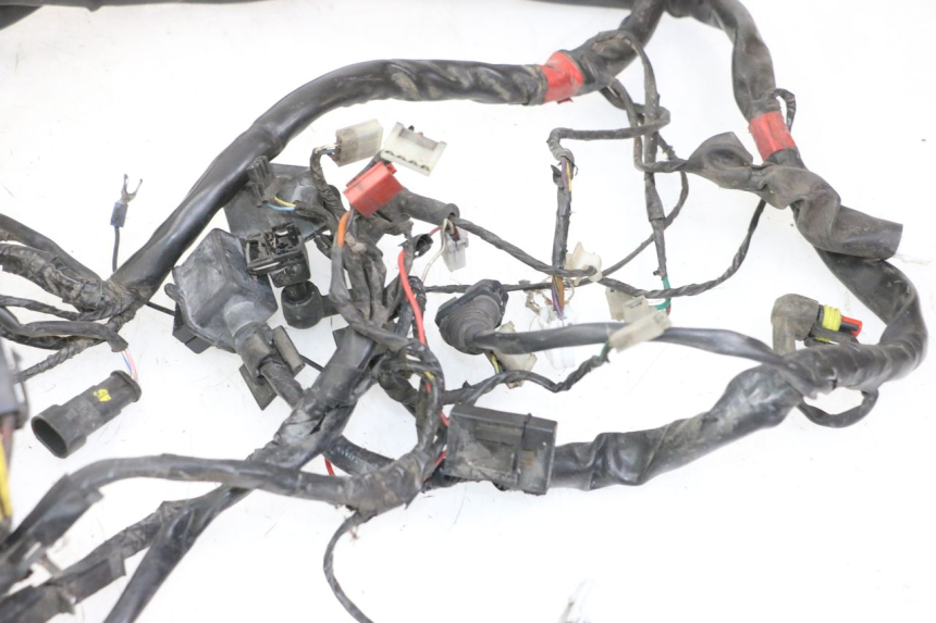 photo de FAIXA DE CABOS PIAGGIO MP3 125 (2006 - 2014) - Vista principal