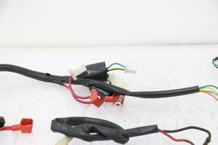 photo de FAIXA DE CABOS TNT MOTOR ROMA 10' 2T 50 (2011 - 2018) - Pontos de fixação