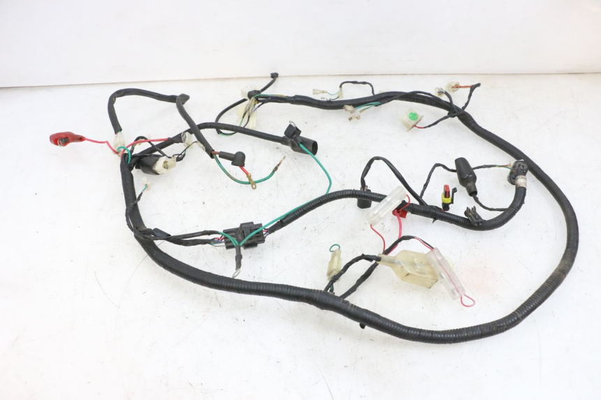 photo de FAIXA DE CABOS TNT MOTOR ROMA 10' 4T 50 (2019 - 2022) - Pontos de fixação