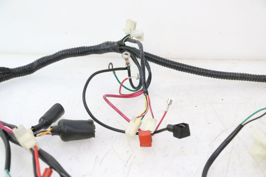 photo de FAIXA DE CABOS TNT MOTOR ROMA 12' 2T 50 (2007 - 2018) - Pontos de fixação