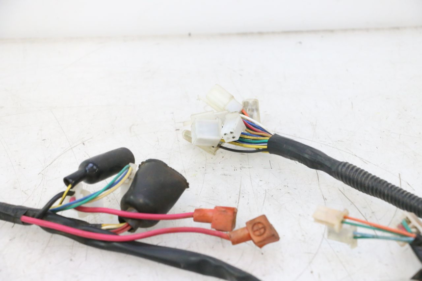 photo de FAIXA DE CABOS TNT MOTOR ROMA 12' 2T 50 (2007 - 2018) - Pontos de fixação