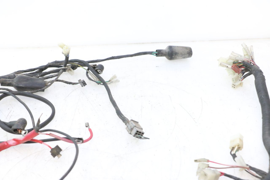 photo de FAIXA DE CABOS KEEWAY RY6 2T 50 (2011 - 2019) - Zoom do estado de desgaste
