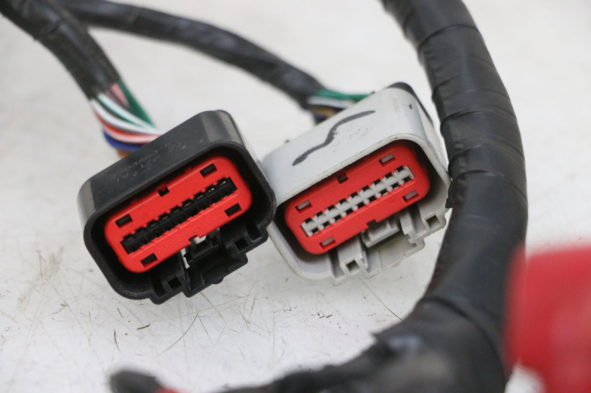 photo de FAIXA DE CABOS JM MOTORS SANTANA EVO 50 (2024 - 2026) - Pontos de fixação